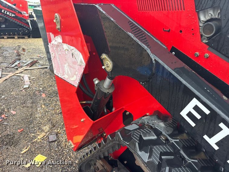 image for item ET0189 2024 Erie SCL850 compact utility loader