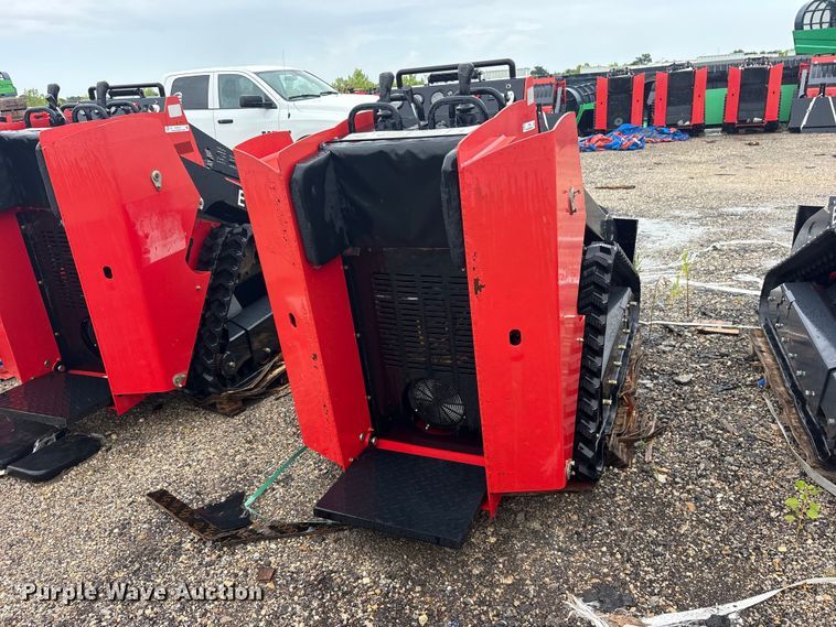 image for item ET0190 2024 Erie SCL850 compact utility loader