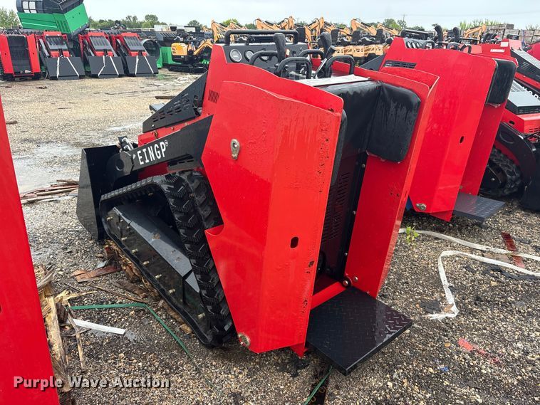 image for item ET0190 2024 Erie SCL850 compact utility loader