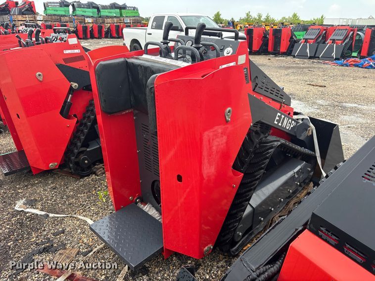 image for item ET0191 2024 Erie SCL850 compact utility loader