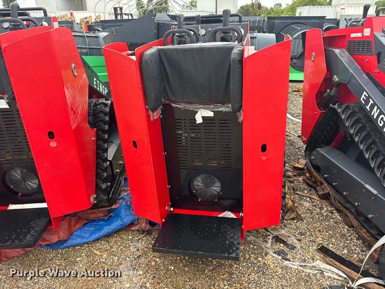 image for item ET0192 2024 Erie SCL850 compact utility loader