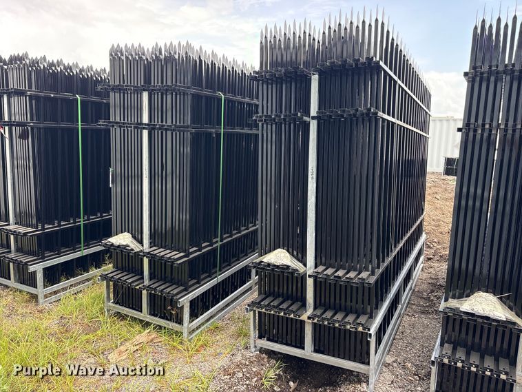 image for item ET0301 (22) Valley Pioneer F10 fence panels