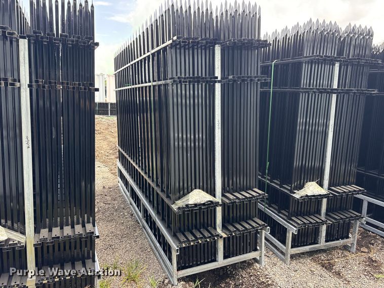 image for item ET0301 (22) Valley Pioneer F10 fence panels