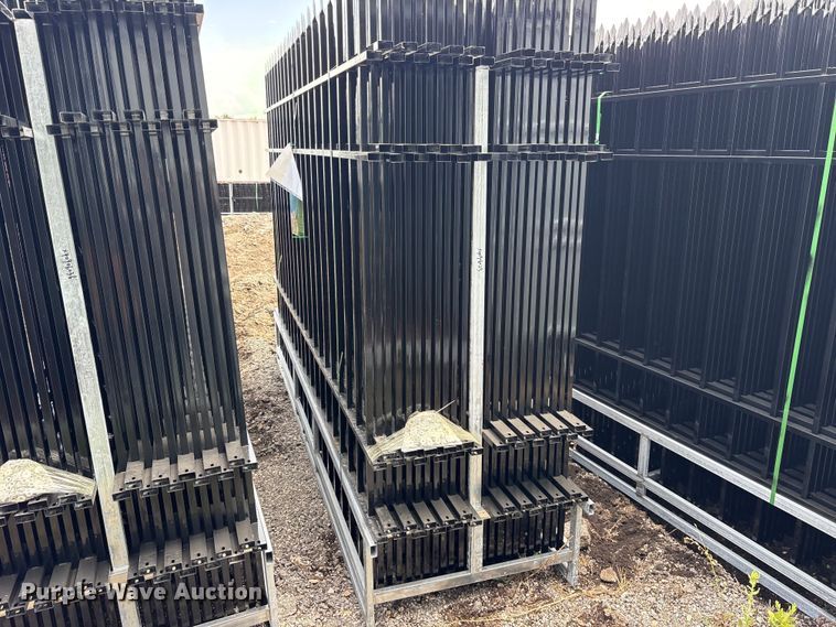 image for item ET0302 (22) Valley Pioneer F10 fence panels