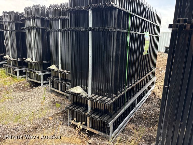 image for item ET0303 (22) Valley Pioneer F10 fence panels