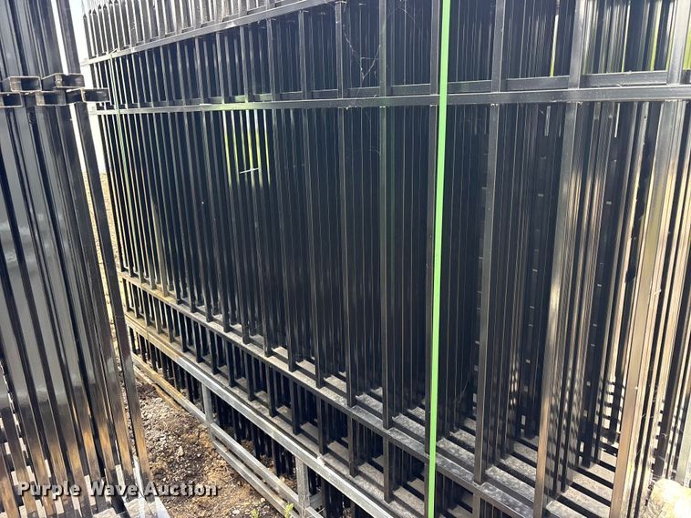 image for item ET0304 (22) Valley Pioneer F10 fence panels
