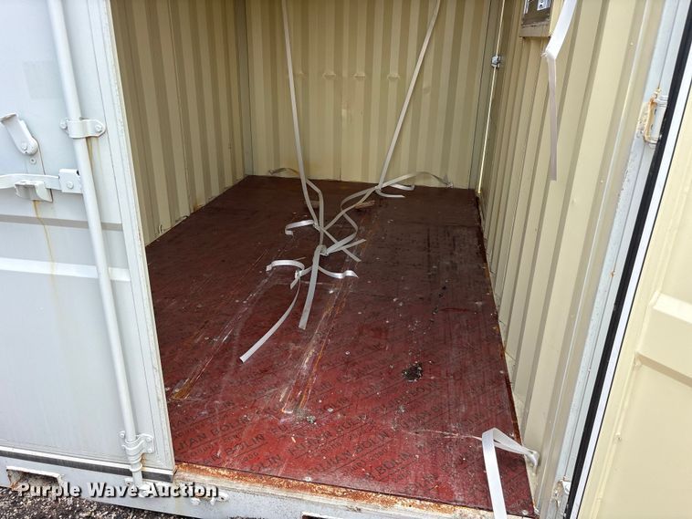 image for item ET0310 Shipping container