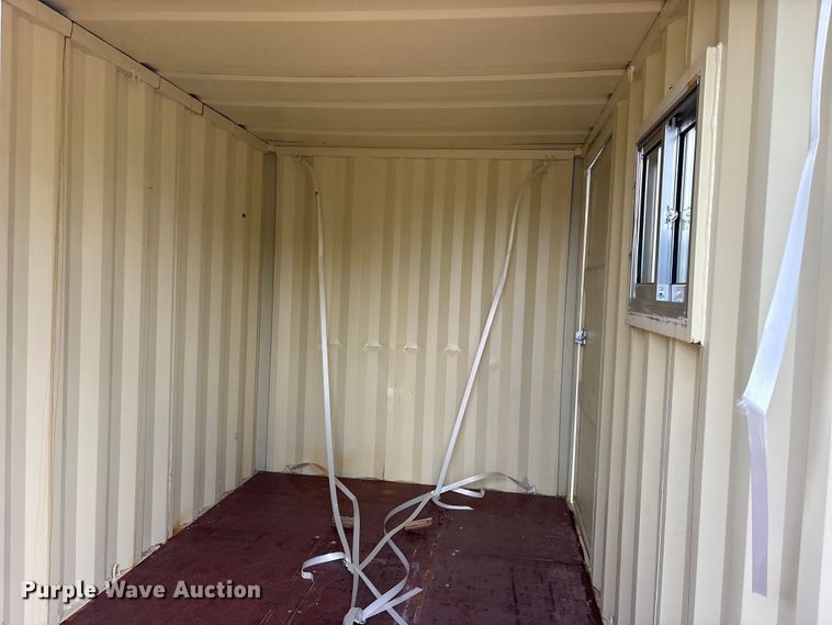 image for item ET0310 Shipping container