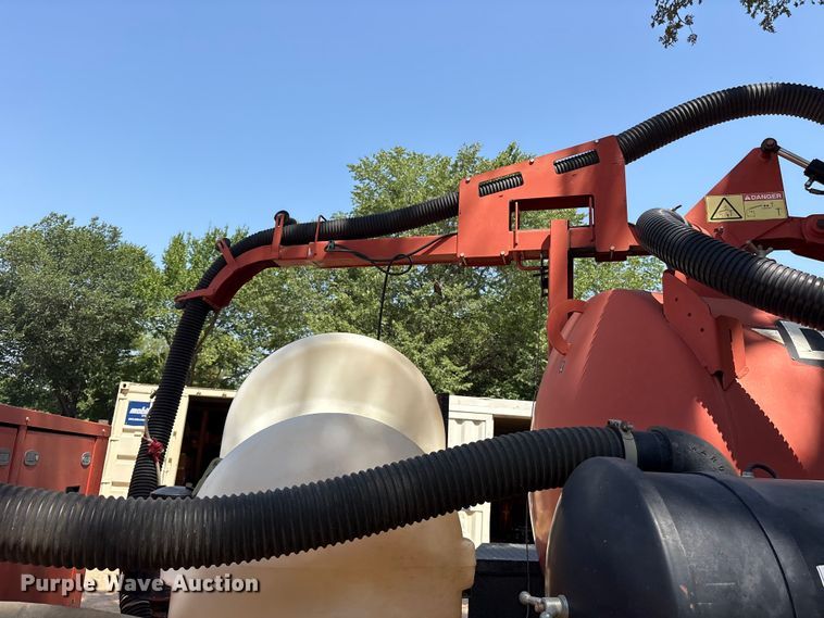 image for item ET0332 2016 Ditch Witch FX30 vacuum excavator