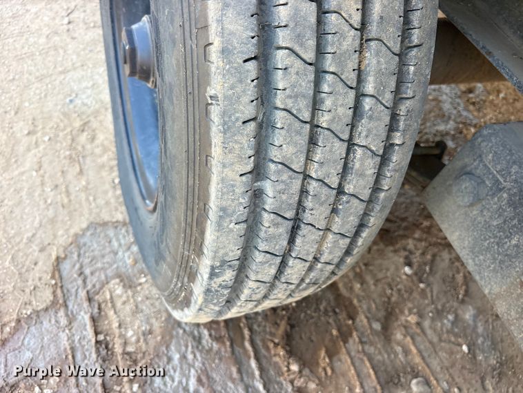 image for item ET0332 2016 Ditch Witch FX30 vacuum excavator