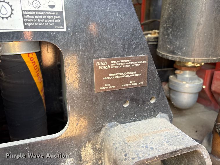 image for item ET0332 2016 Ditch Witch FX30 vacuum excavator