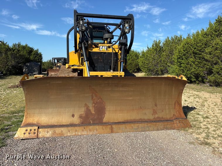 image for item ET0337 2019 Caterpillar D6T XW dozer