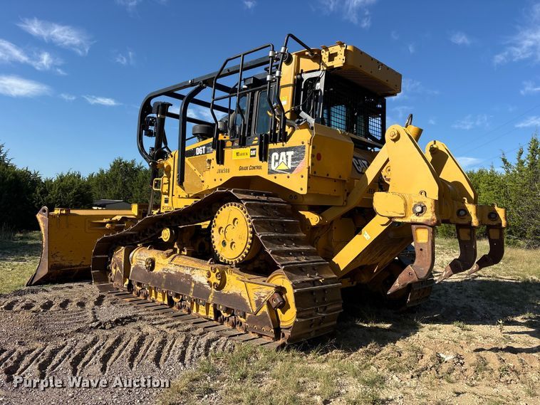 image for item ET0337 2019 Caterpillar D6T XW dozer