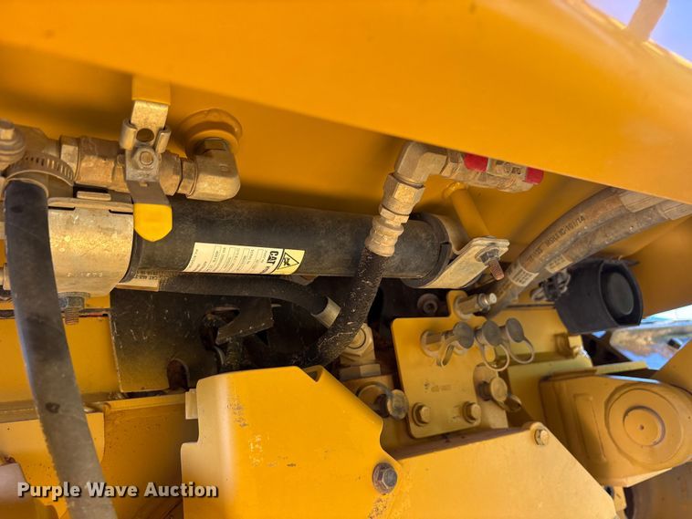 image for item ET0337 2019 Caterpillar D6T XW dozer