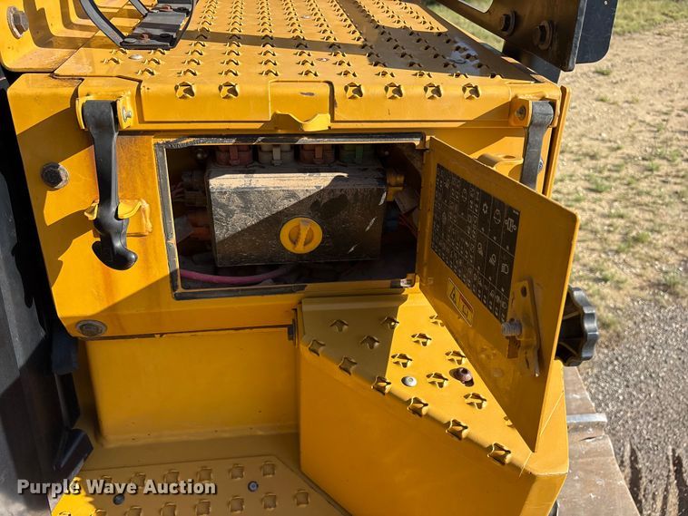 image for item ET0337 2019 Caterpillar D6T XW dozer