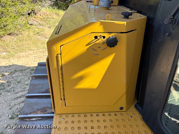 image for item ET0337 2019 Caterpillar D6T XW dozer