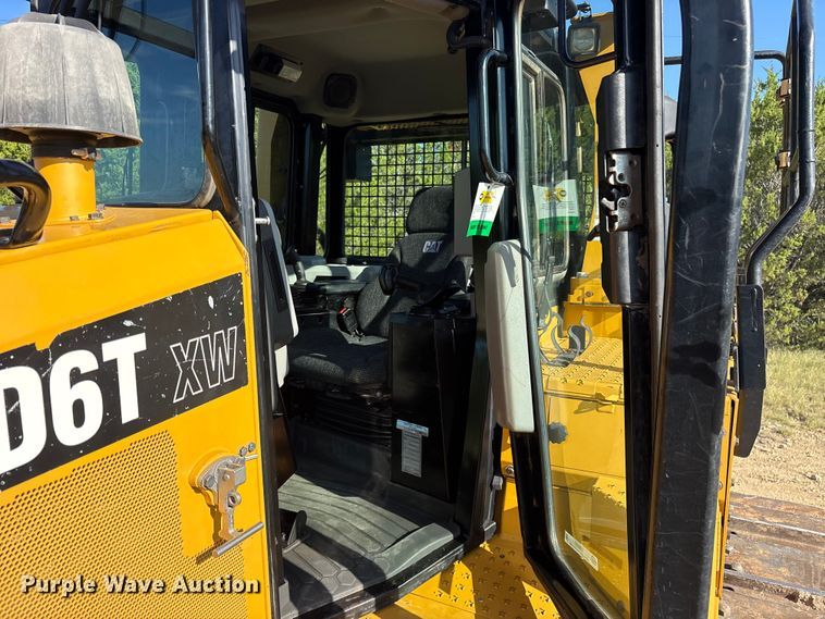 image for item ET0337 2019 Caterpillar D6T XW dozer