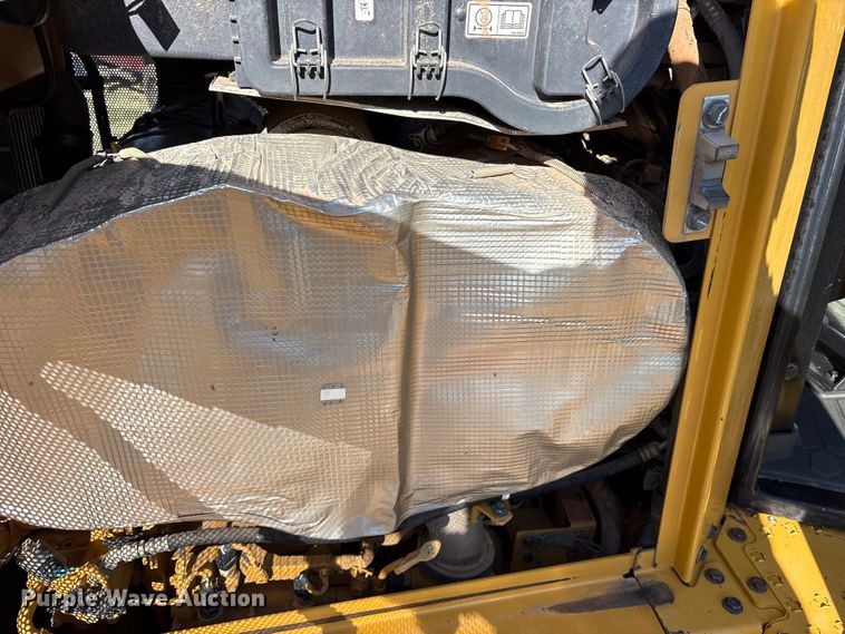 image for item ET0337 2019 Caterpillar D6T XW dozer