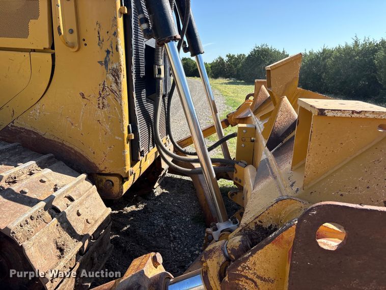 image for item ET0338 2019 Caterpillar D6T XL dozer
