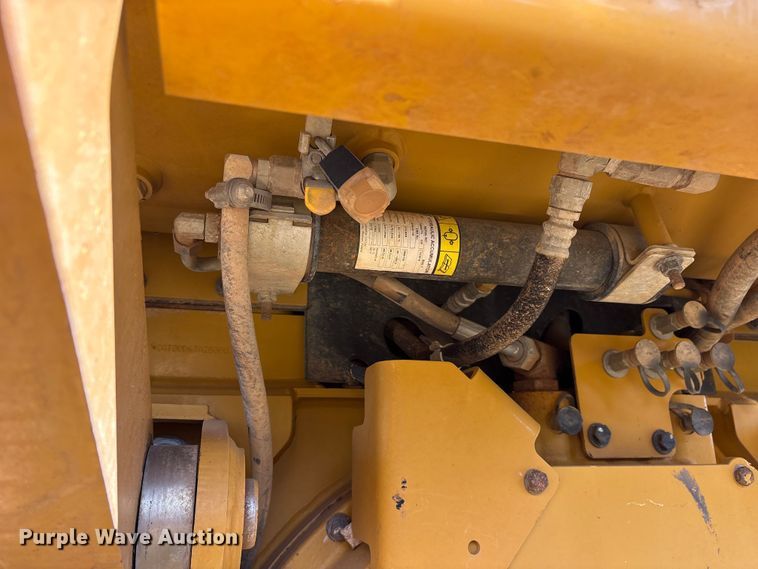 image for item ET0338 2019 Caterpillar D6T XL dozer