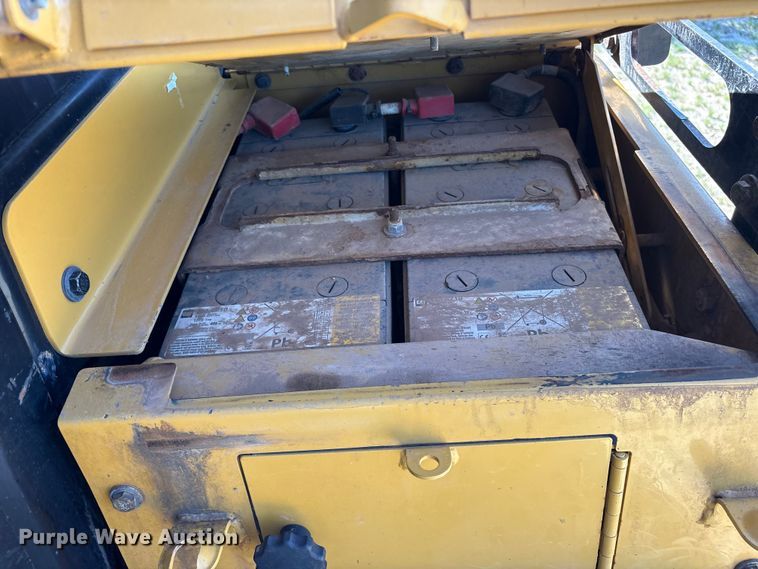 image for item ET0338 2019 Caterpillar D6T XL dozer