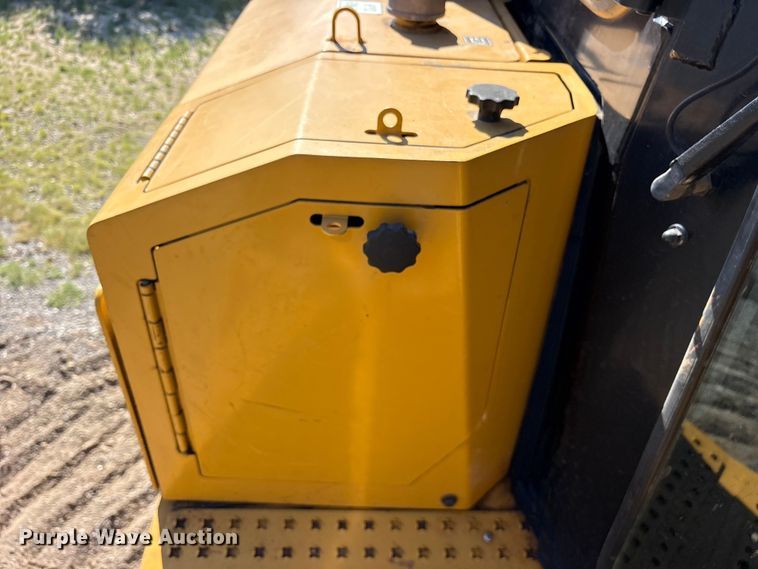 image for item ET0338 2019 Caterpillar D6T XL dozer