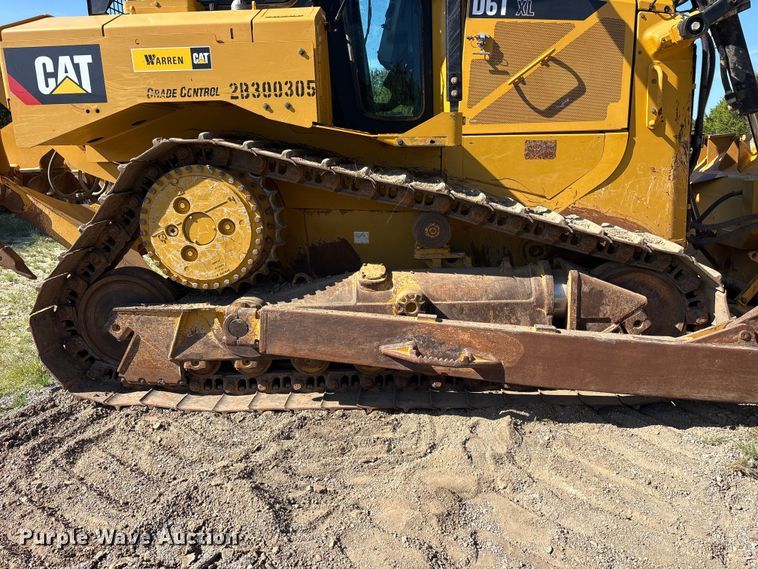 image for item ET0338 2019 Caterpillar D6T XL dozer