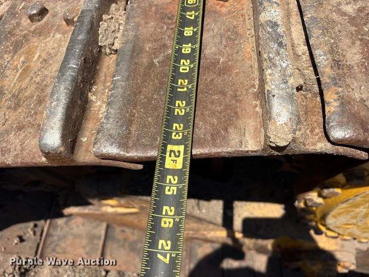 image for item ET0338 2019 Caterpillar D6T XL dozer