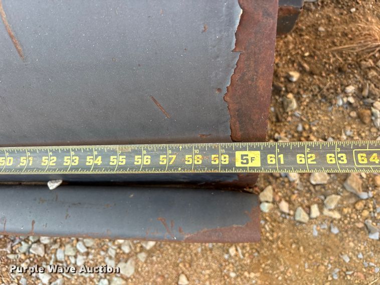 image for item ET0362 2011 Bobcat 60 Sweeper skid steer boom