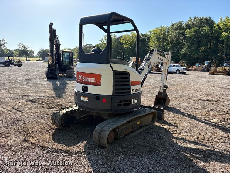 image for item ET0413 2016 Bobcat E26 mini excavator