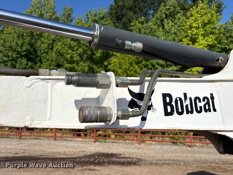 image for item ET0413 2016 Bobcat E26 mini excavator