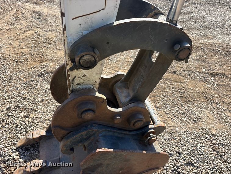 image for item ET0413 2016 Bobcat E26 mini excavator