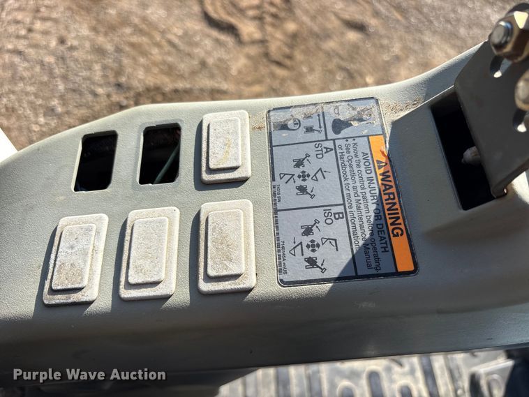 image for item ET0413 2016 Bobcat E26 mini excavator