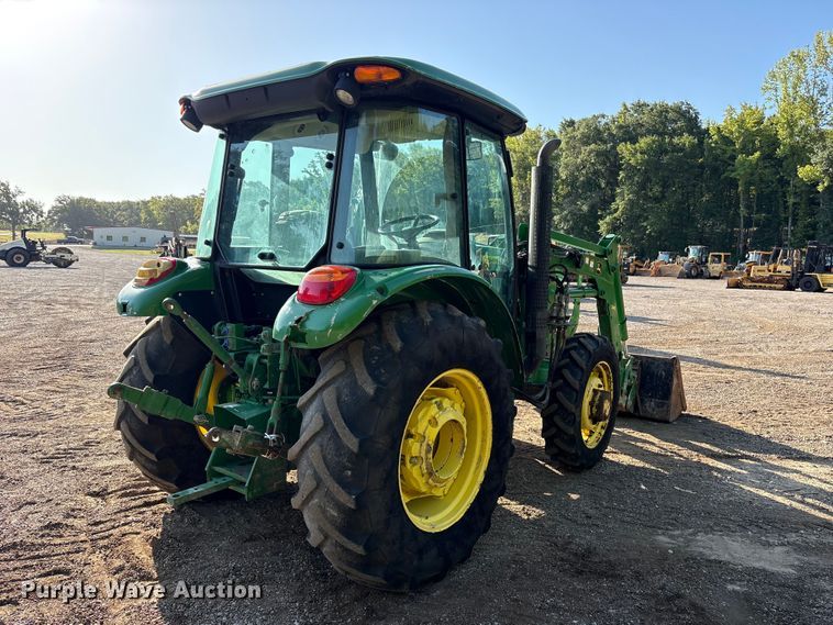 image for item ET0414 2017 John Deere 5075E MFWD tractor