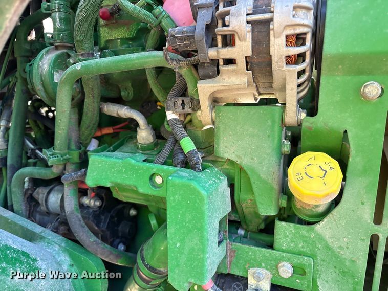 image for item ET0414 2017 John Deere 5075E MFWD tractor