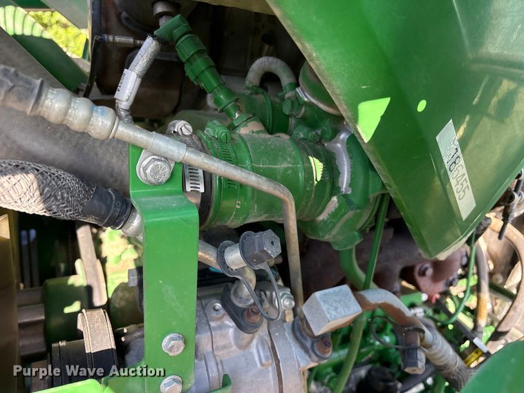 image for item ET0414 2017 John Deere 5075E MFWD tractor