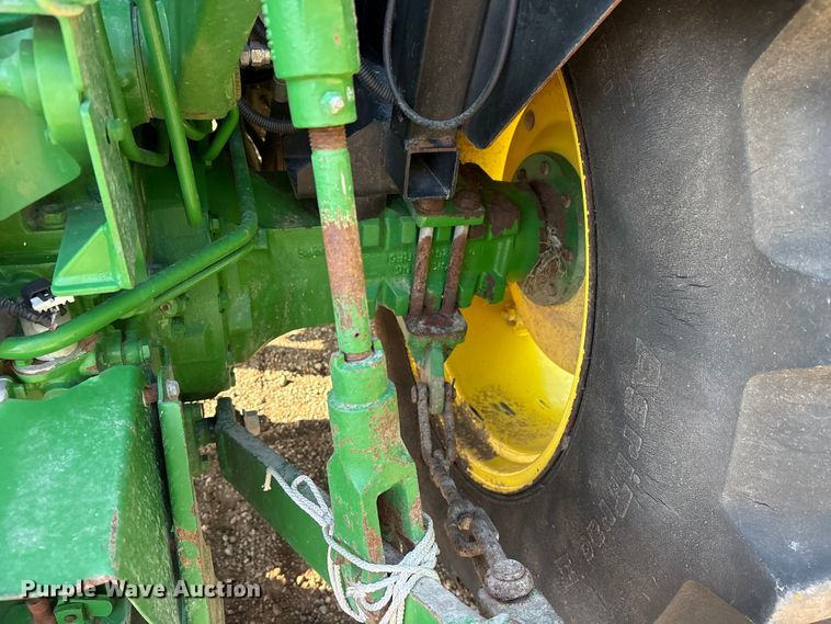 image for item ET0414 2017 John Deere 5075E MFWD tractor