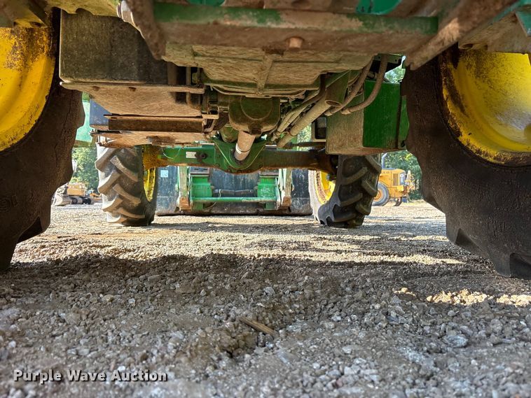 image for item ET0414 2017 John Deere 5075E MFWD tractor