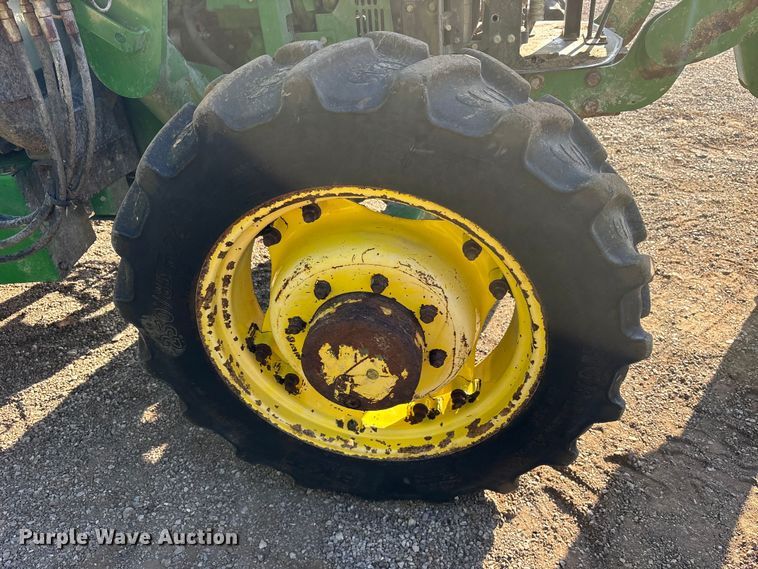 image for item ET0414 2017 John Deere 5075E MFWD tractor