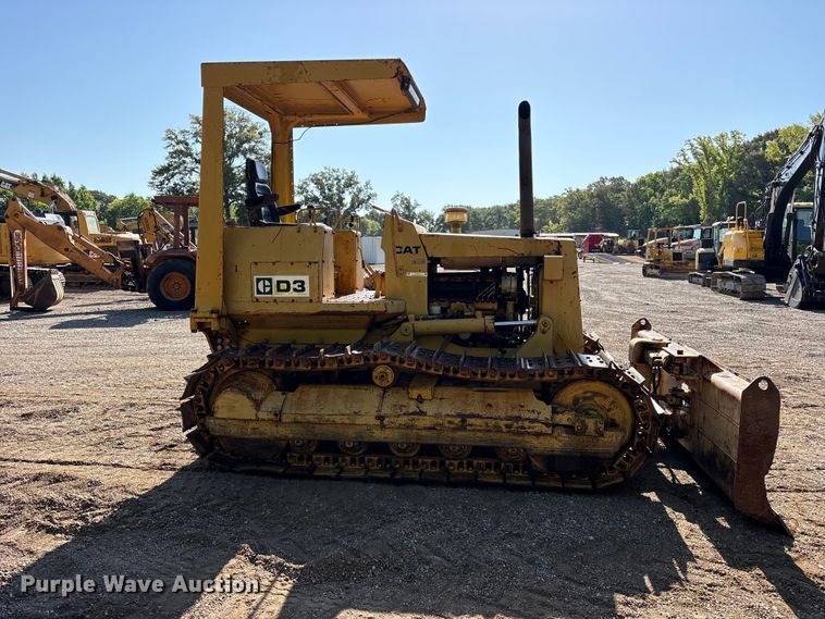 image for item ET0415 1975 Caterpillar D3 dozer