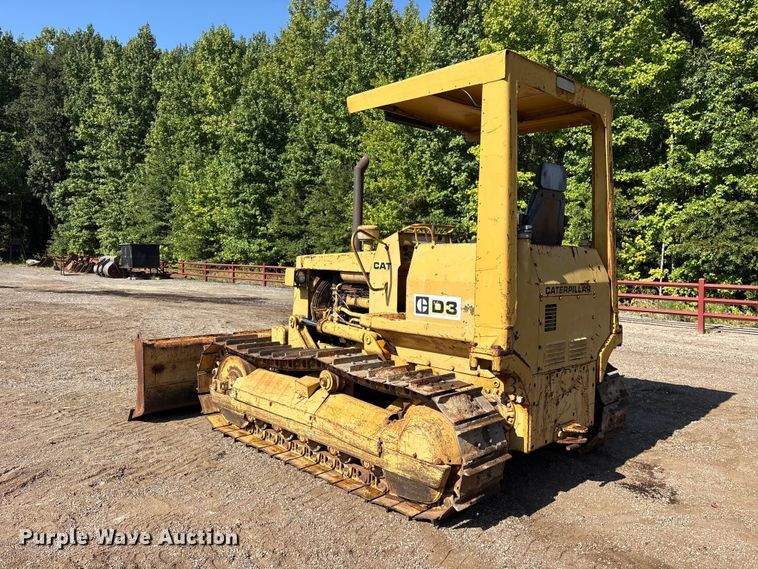 image for item ET0415 1975 Caterpillar D3 dozer