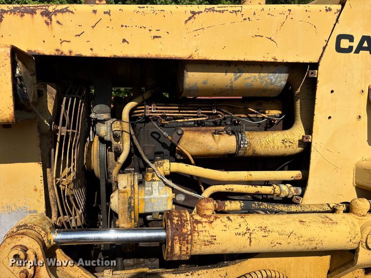 image for item ET0415 1975 Caterpillar D3 dozer