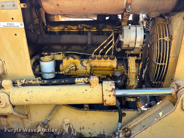 image for item ET0415 1975 Caterpillar D3 dozer
