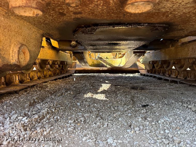 image for item ET0415 1975 Caterpillar D3 dozer