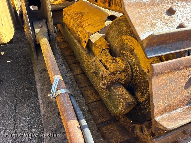 image for item ET0415 1975 Caterpillar D3 dozer