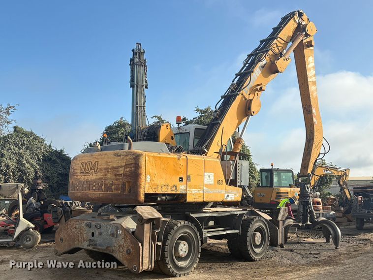 image for item EU0753 Liebherr A904C Litronic excavator