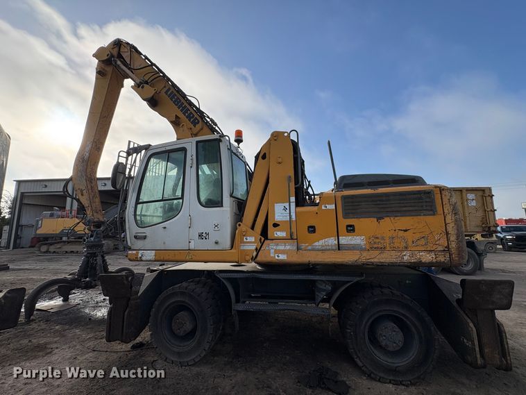 image for item EU0753 Liebherr A904C Litronic excavator
