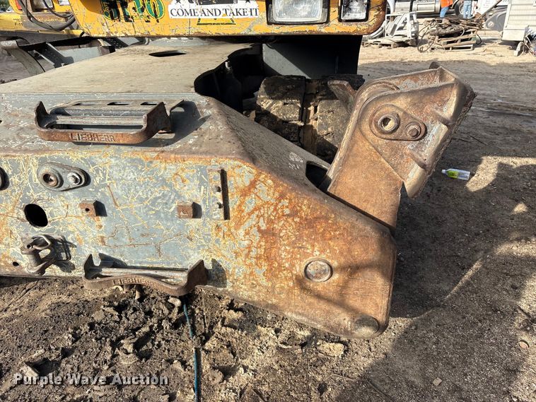 image for item EU0753 Liebherr A904C Litronic excavator