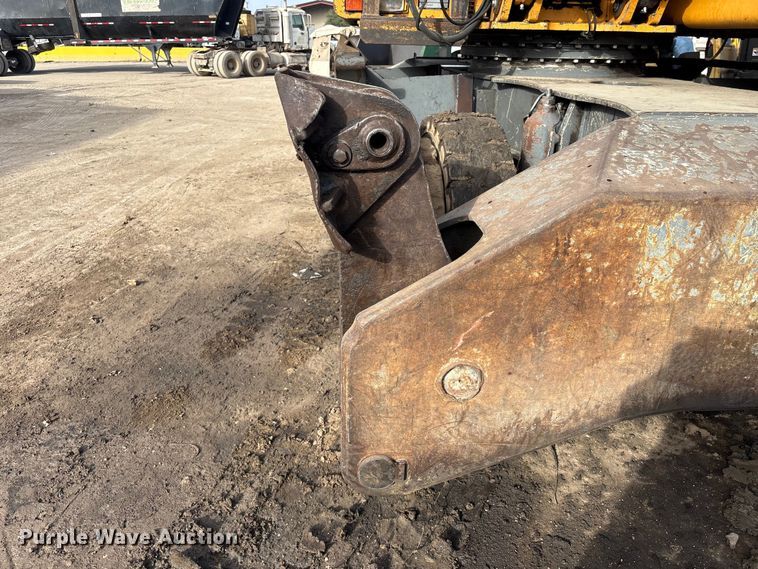 image for item EU0753 Liebherr A904C Litronic excavator
