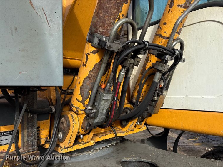 image for item EU0753 Liebherr A904C Litronic excavator